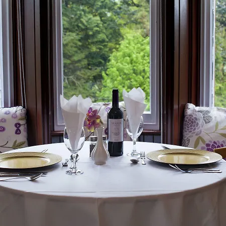 Brockwood Hall Tatil Evi