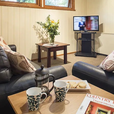 Brockwood Hall בית נופש