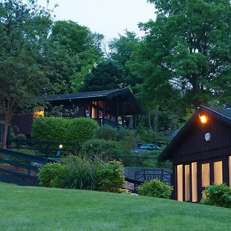 Brockwood Hall מילום